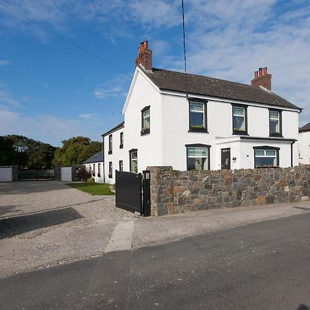 Manse On The Beach Kirkistown Esterno foto